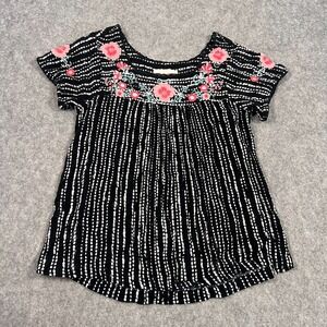 Savanna Jane Black White Floral Embroidered Short Sleeve Top Women's Size‎ Small